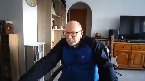 Snapshot of 7thsojourn chatting on 02.11.25 Papi online show from 02.11.25