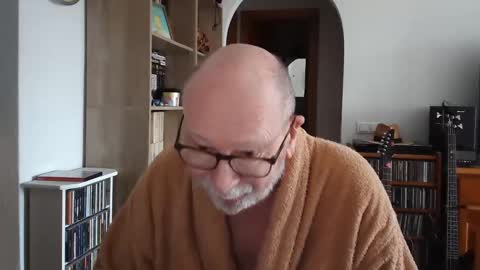 Snapshot of 7thsojourn chatting on 03.08.25 Papi online show from 03.08.25