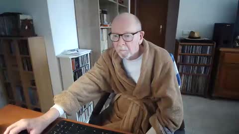 Snapshot of 7thsojourn chatting on 01.17.26 Papi online show from 01.17.26