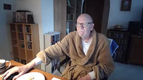 Snapshot of 7thsojourn chatting on 03.05.26 Papi online show from 03.05.26