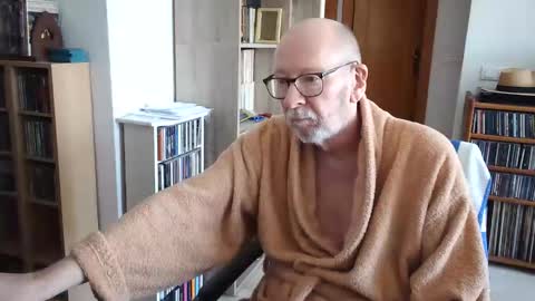 Snapshot of 7thsojourn chatting on 03.12.26 Papi online show from 03.12.26