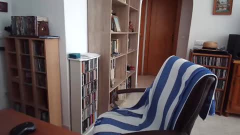  Papi  online show from 04.21.26