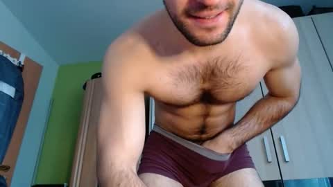 Snapshot of 8000zuerich chatting on 02.19.26 Nicolas online show from 02.19.26