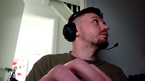 8inchdude93 online show from 10.06.25