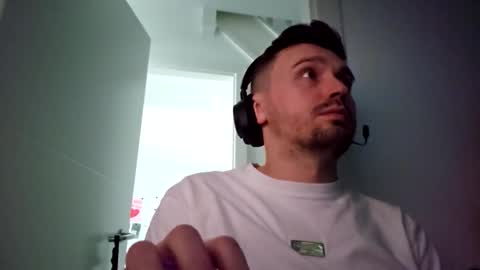 8inchdude93 online show from 11.04.25