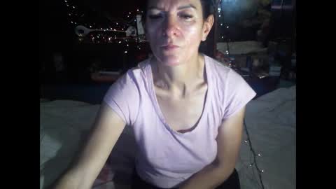 8MISTRESS8 online show from 12.31.24