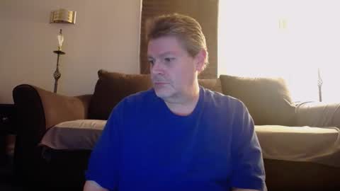 Snapshot of 989guy chatting on 02.06.25 989guy online show from 02.06.25