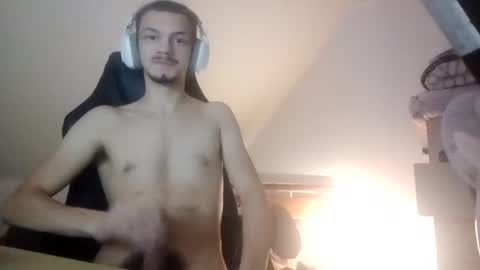 Snapshot of 9do6 chatting on 12.18.24 Alex online show from 12.18.24