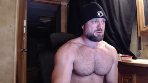 9 fat inches online show from 02.06.25