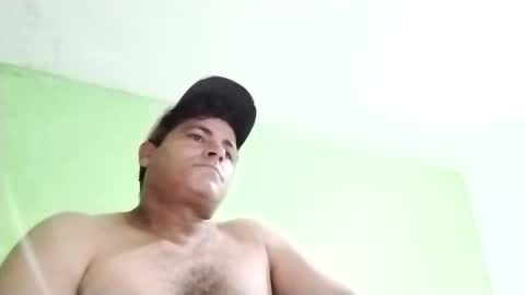 Snapshot of 9vinhocamshow chatting on 01.02.25 9vinhocamshow online show from 01.02.25