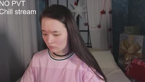 Snapshot of _3x7_ chatting on 12.23.25 _3x7_ online show from 12.23.25