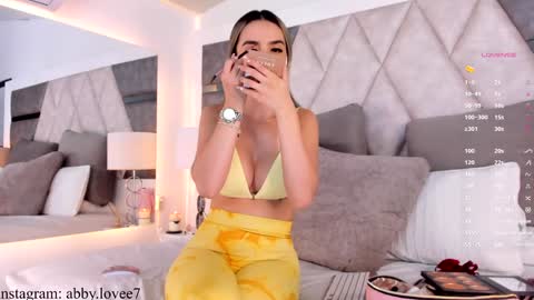 Gabriela   abby online show from 01.25.25