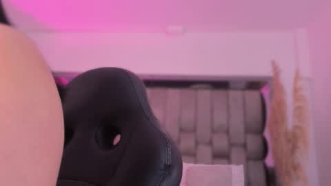 Abbye Miller online show from 10.27.25