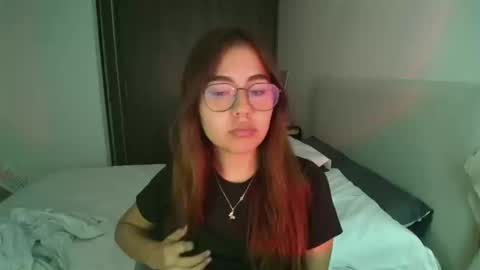 Snapshot of _abbyyyy_ chatting on 02.04.25 abby 3 online show from 02.04.25