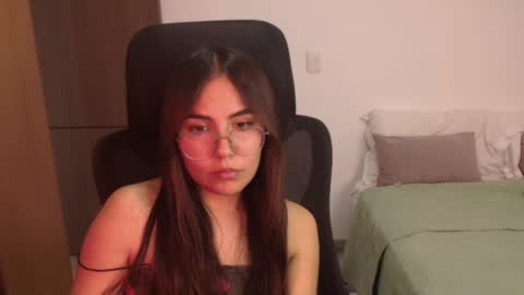 Snapshot of _abbyyyy_ chatting on 06.12.26 abby 3 online show from 06.12.26