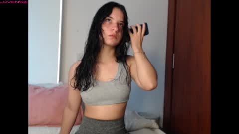 _abrill_20 online show from 09.18.25