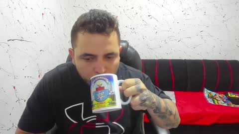 Snapshot of _ace_ventura chatting on 01.04.25 ---- online show from 01.04.25