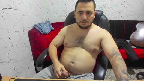 Snapshot of _ace_ventura chatting on 01.05.25 ---- online show from 01.05.25