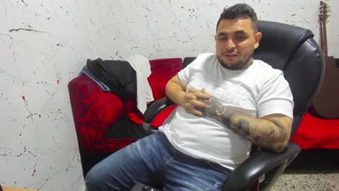 Snapshot of _ace_ventura chatting on 01.22.25 ---- online show from 01.22.25