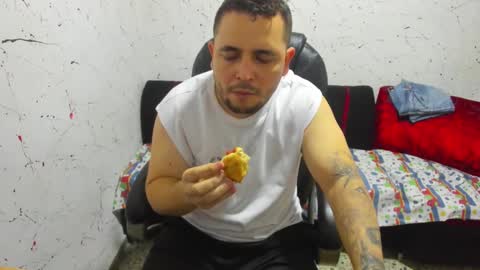 Snapshot of _ace_ventura chatting on 02.10.25 ---- online show from 02.10.25