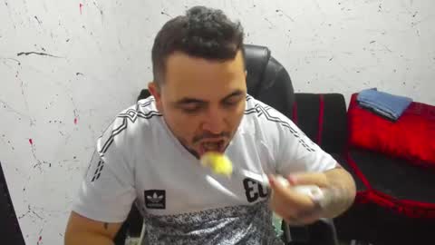 Snapshot of _ace_ventura chatting on 03.09.25 ---- online show from 03.09.25