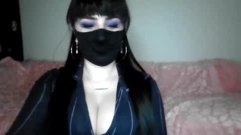 Adela online show from 12.11.24