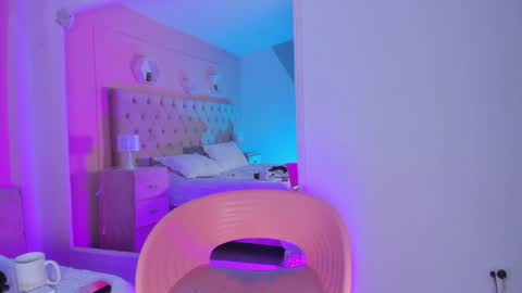 Agatha online show from 01.03.25