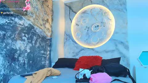 Agatha online show from 09.10.25