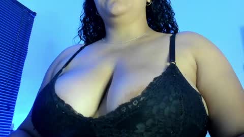 _aithanaa_ online show from 05.04.26