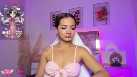 Snapshot of _akira22 chatting on 11.06.25 Akira online show from 11.06.25