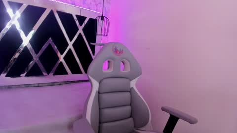  Alaia online show from 02.03.25