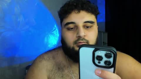 Snapshot of _alan_bear_ chatting on 12.26.24 Alan online show from 12.26.24