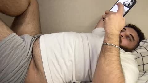 Snapshot of _alan_bear_ chatting on 09.21.25 Alan online show from 09.21.25