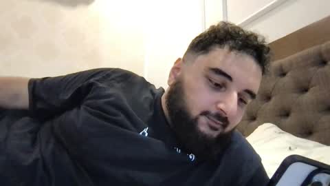 Snapshot of _alan_bear_ chatting on 04.04.26 Alan online show from 04.04.26