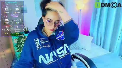 Snapshot of _alex_carter chatting on 01.13.26 alex carter online show from 01.13.26