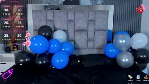 Alexa Vsquez online show from 12.29.24