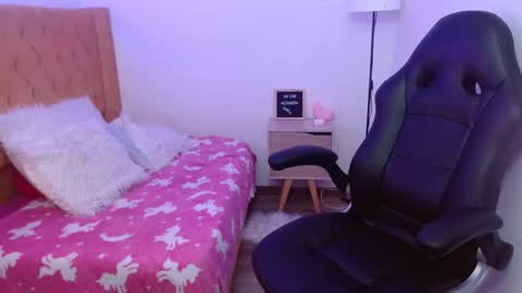 Alexandra online show from 02.07.25