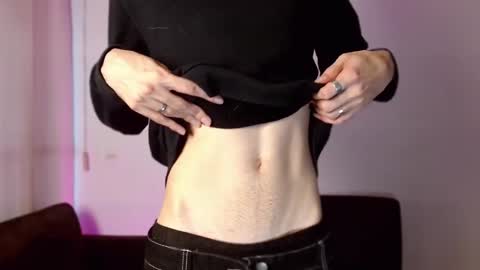 _alexblunt_ online show from 12.22.24