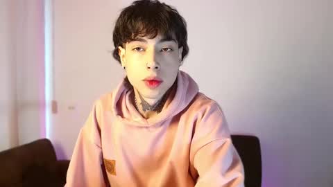 _alexblunt_ online show from 12.24.24