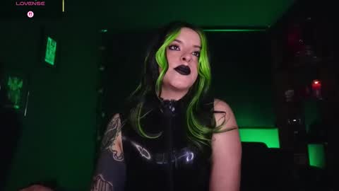 Miss Alice  My internet sucks these days see you soon online show from 11.09.25