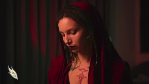 Snapshot of _alicemorrison_ chatting on 01.12.25 Alice Morrison Mistress Datura online show from 01.12.25