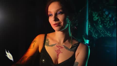 Snapshot of _alicemorrison_ chatting on 12.15.25 Alice Morrison Mistress Datura online show from 12.15.25