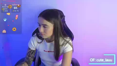 Snapshot of _alicerosse2 chatting on 09.19.25 ALICE online show from 09.19.25