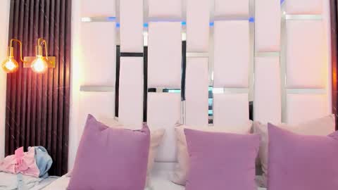 Alma Torres  online show from 02.02.26