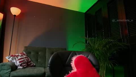 Snapshot of _amarella_ chatting on 01.18.26 Ana online show from 01.18.26