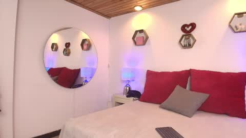 Snapshot of _ambeerrosse_ chatting on 05.29.26 _ambeerrosse_ online show from 05.29.26