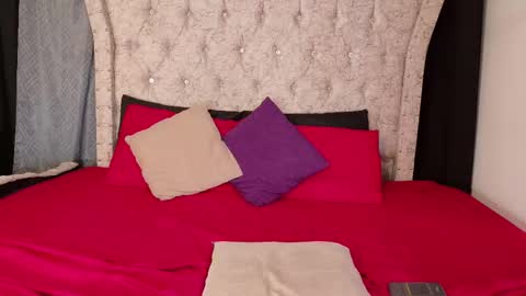 Amy    online show from 02.24.25