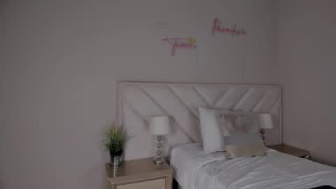 Snapshot of _angela_x chatting on 03.25.26 ngela online show from 03.25.26