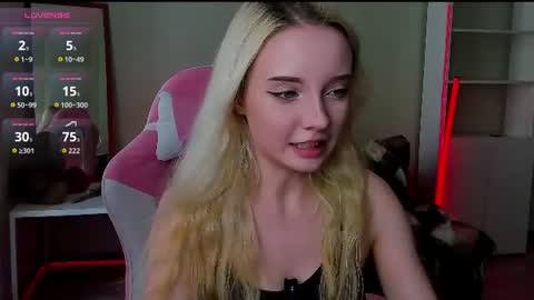 Snapshot of _angeldust_1 chatting on 06.30.26 Emily online show from 06.30.26