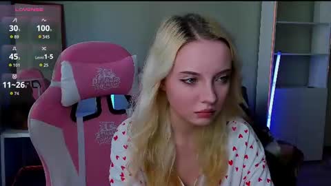 Snapshot of _angeldust_1 chatting on 07.03.26 Emily online show from 07.03.26